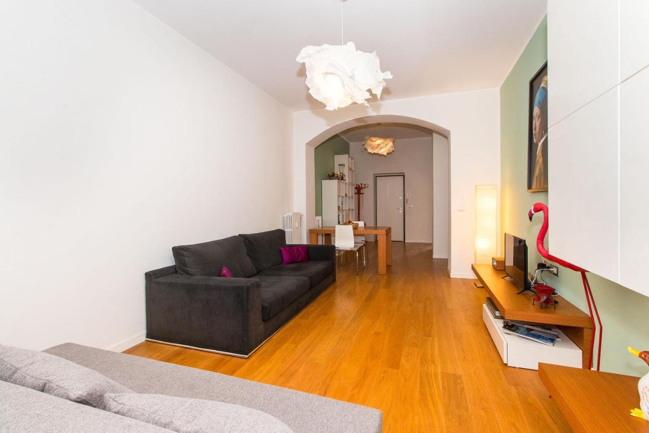 Porta Nuova & Parco Del Valentino Roomy Flat Турин Екстер'єр фото