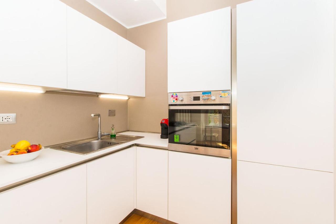 Porta Nuova & Parco Del Valentino Roomy Flat Турин Екстер'єр фото
